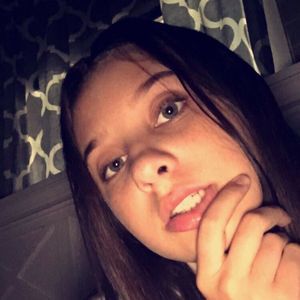 Meet your Posher, Leta